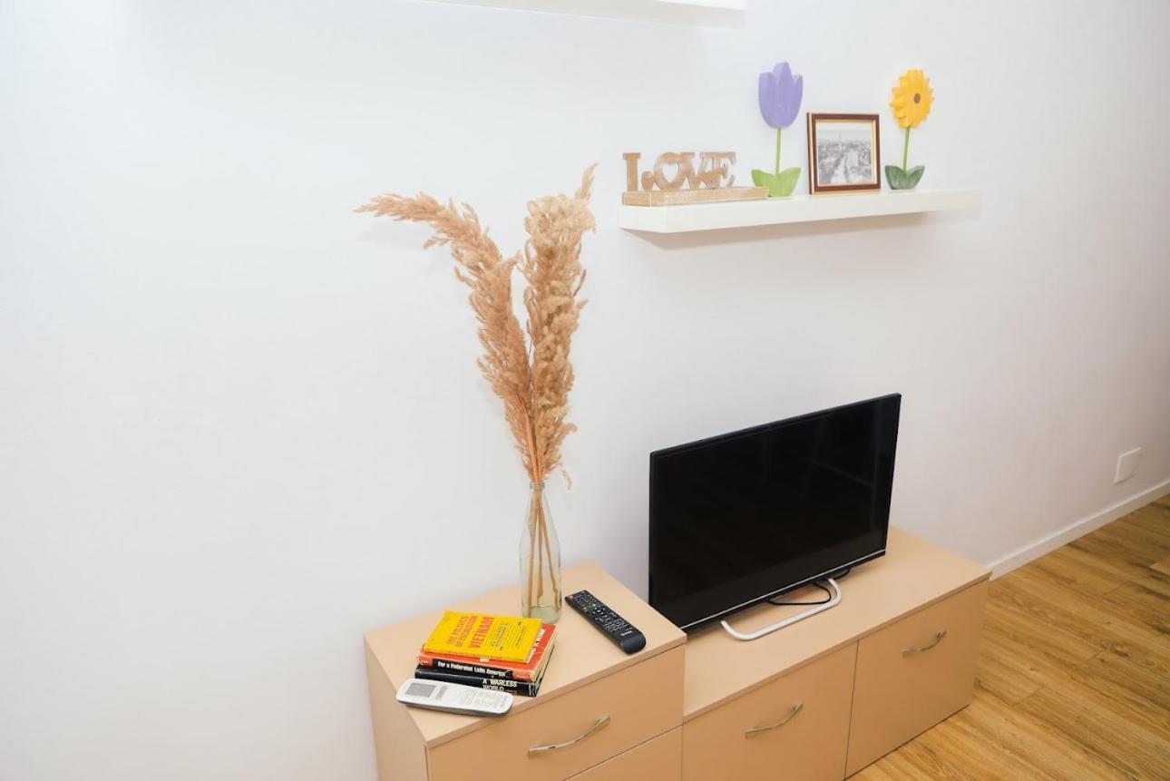 Luxury Center 3 * Tirana